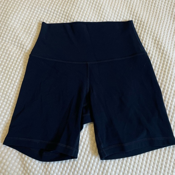 Lululemon align short 6inch navy blue - Picture 1 of 3